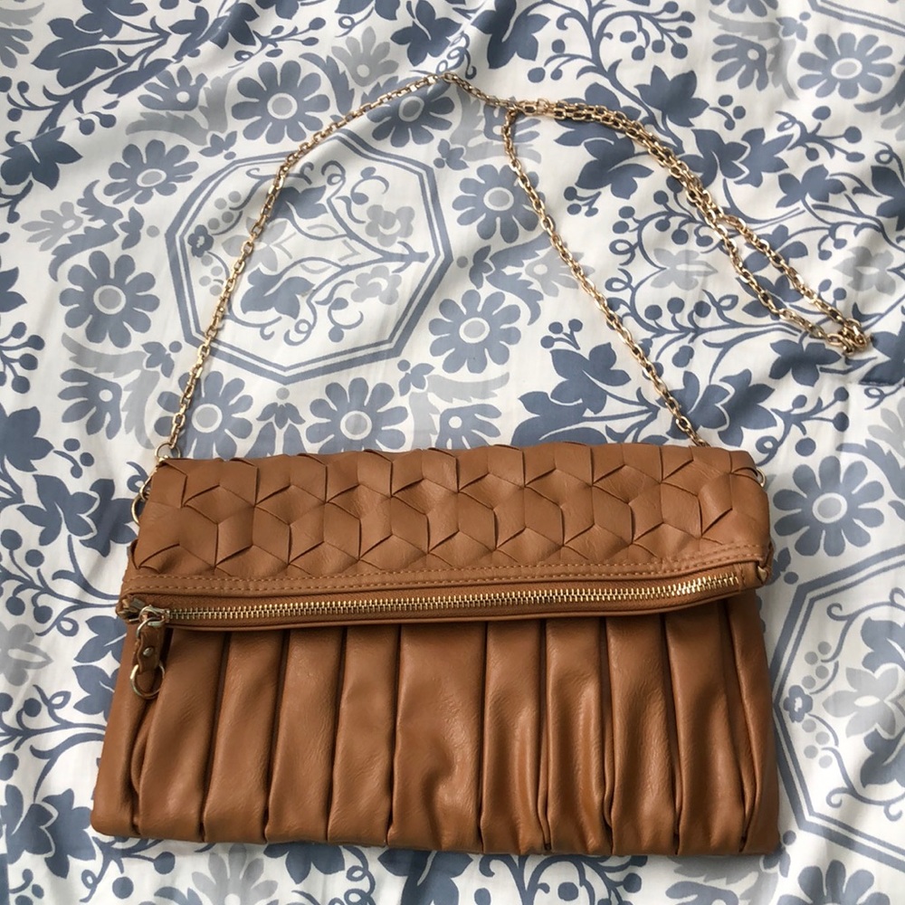 Urban Expressions cross body purse